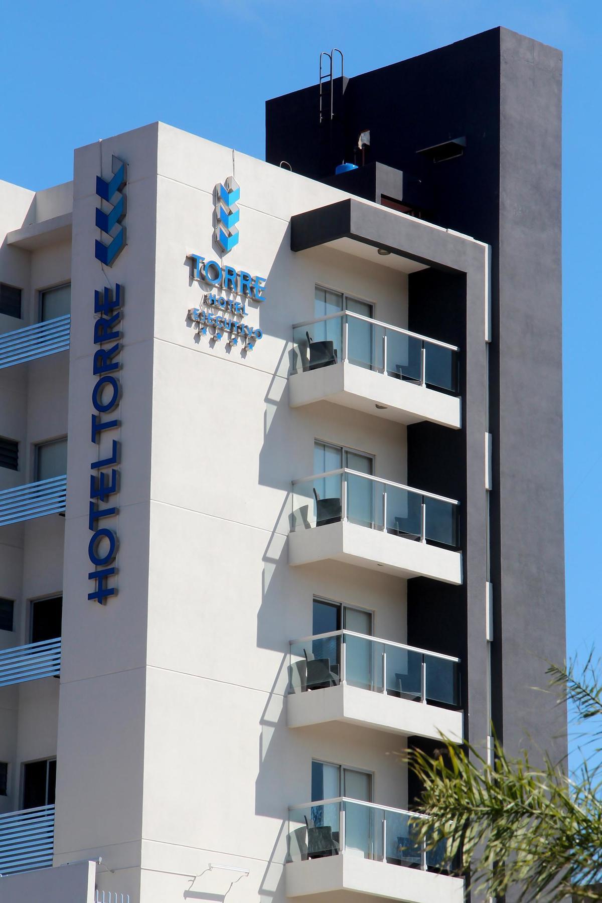 Torre Hotel Ejecutivo سانتا كروز دي لا سي المظهر الخارجي الصورة