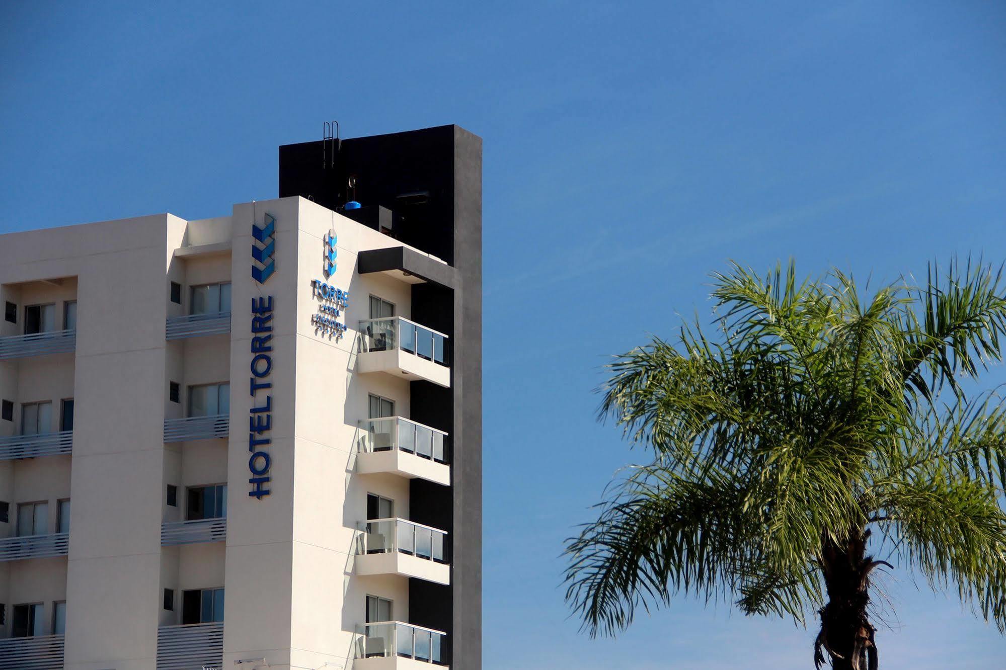 Torre Hotel Ejecutivo سانتا كروز دي لا سي المظهر الخارجي الصورة